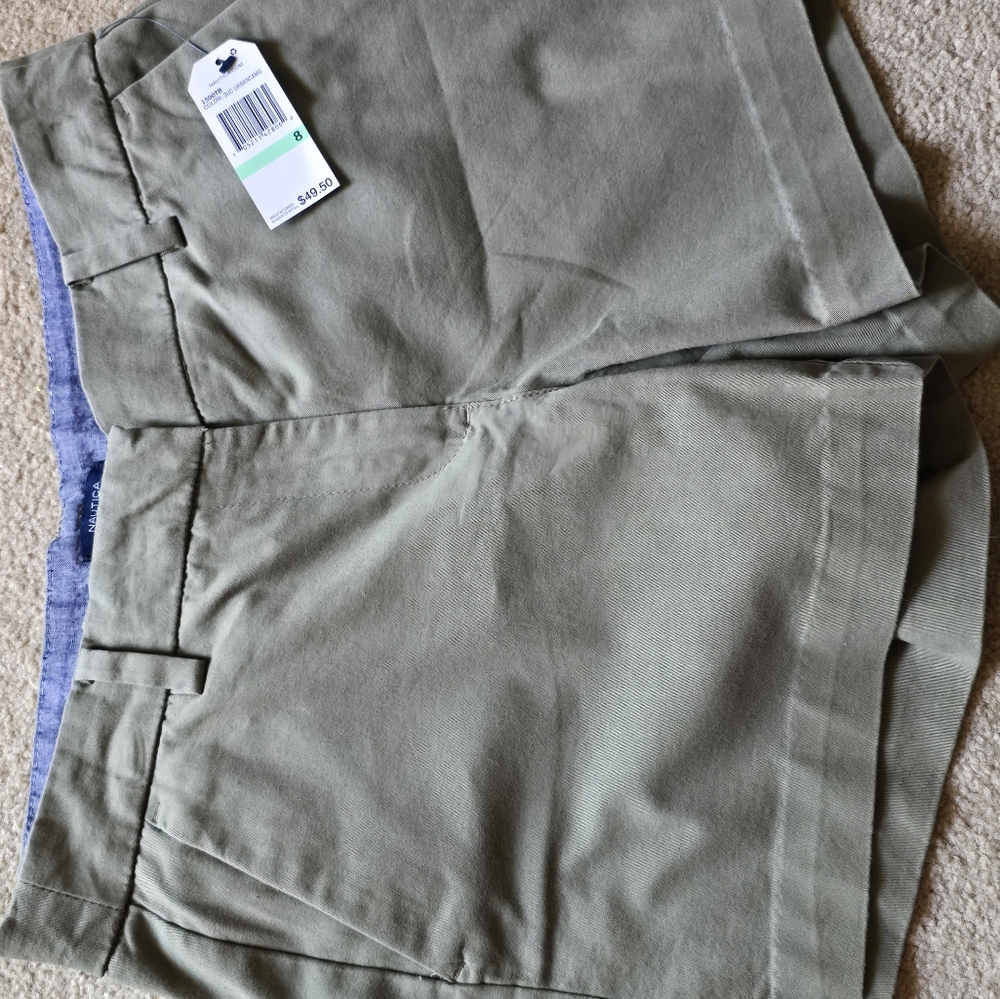 Ladies Shorts Nautica sz 8